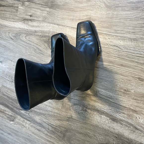 Frame Le Brooklyn Bootie Black Leather - Picture 4 of 8